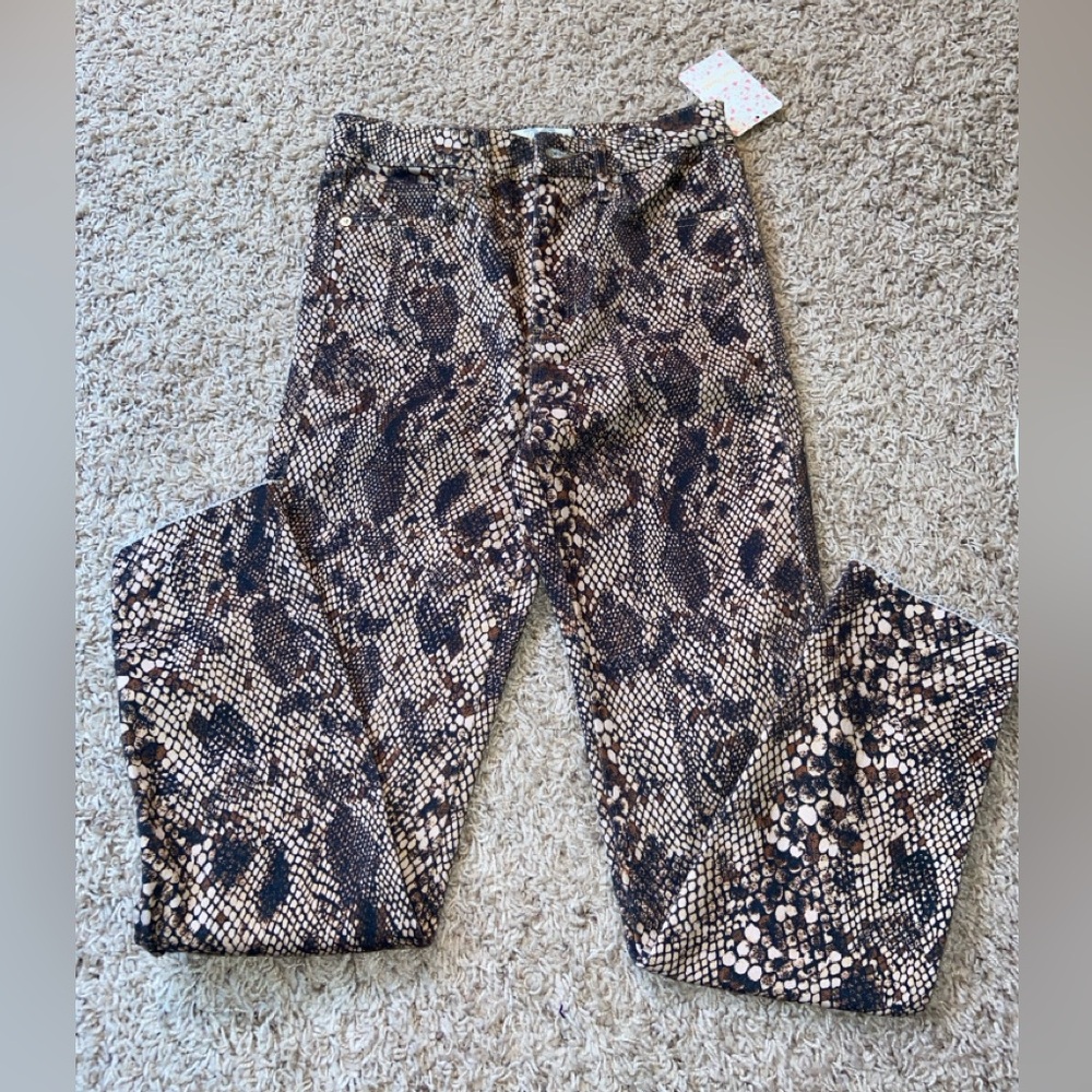 NWT-Free People We The Free Snakeskin Print Raw Hem High Rise Skinny Jeans